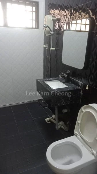 ICB SHOPPING CENTRE 6