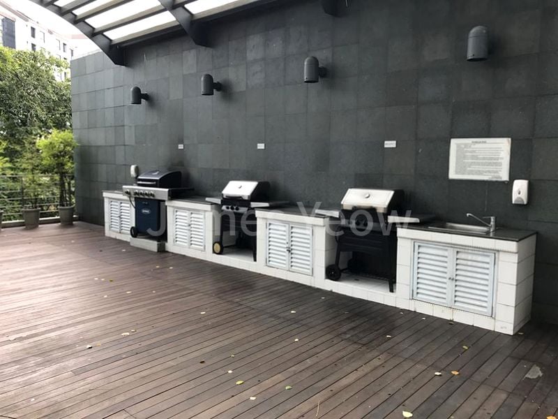 THE PIER AT ROBERTSON 5