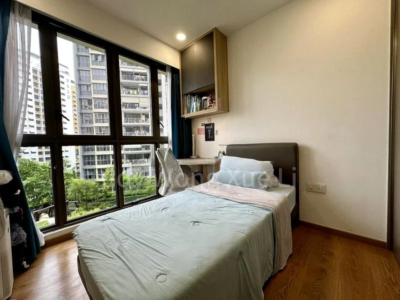 RIVERCOVE RESIDENCES 4