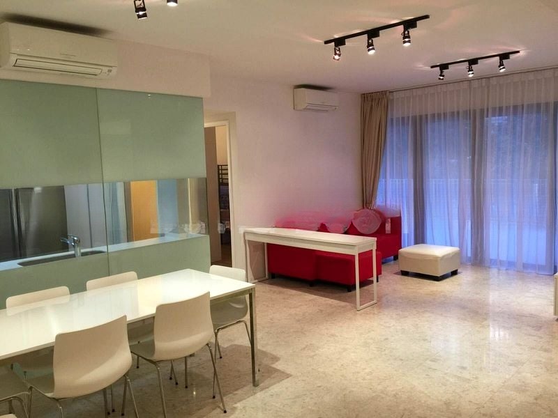 THE LAKEFRONT RESIDENCES 9