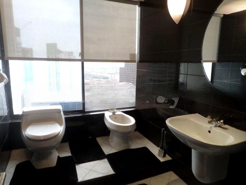 INTERNATIONAL PLAZA 4
