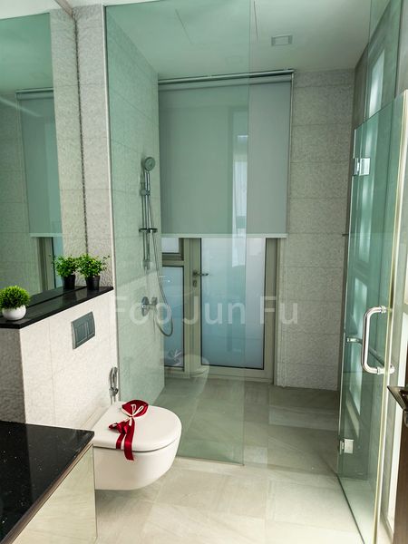 KALLANG RIVERSIDE 11