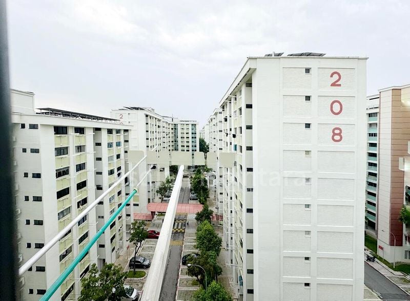 YISHUN ST 21 12