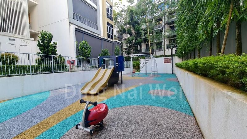 THE CREEK @ BUKIT 10