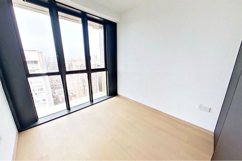 IRWELL HILL RESIDENCES 11