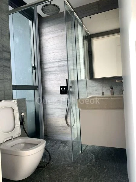 SLOANE RESIDENCES 11