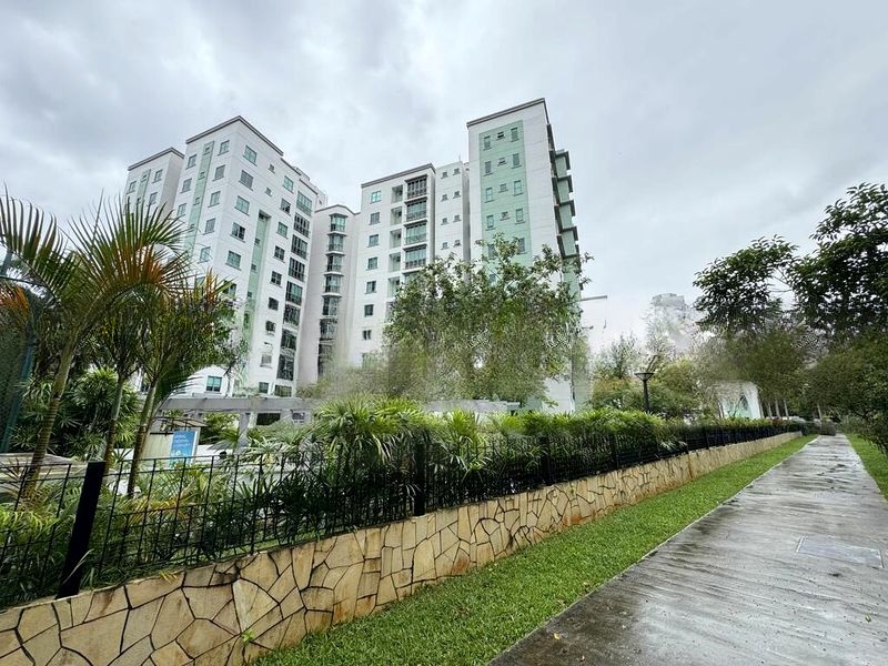 SPRINGDALE CONDOMINIUM 9