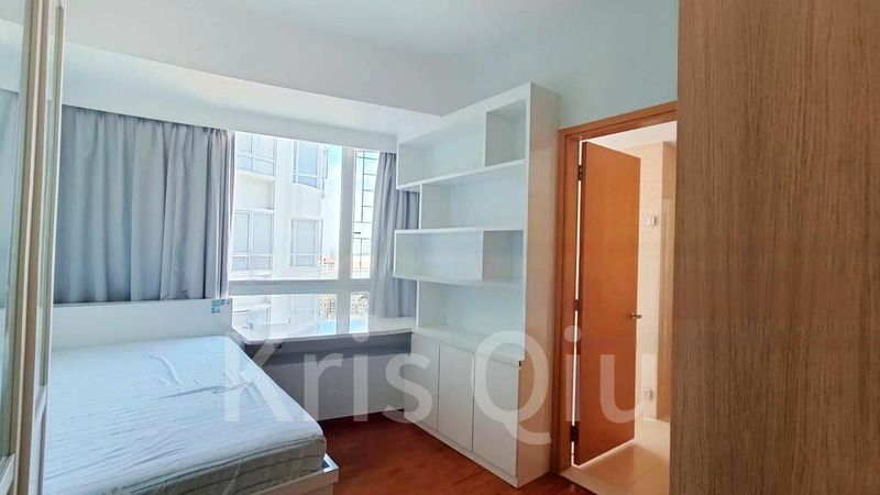 CLOVER BY THE PARK 7