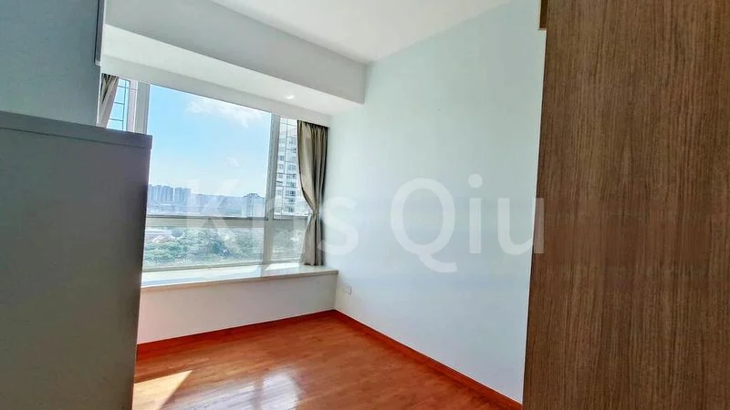 CLOVER BY THE PARK 9