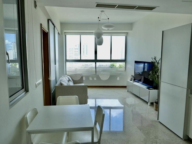 TRIBECA 8