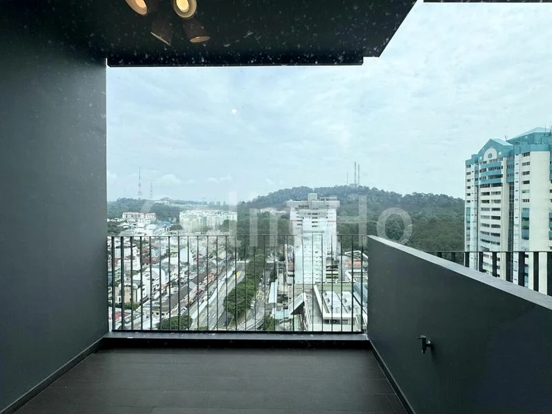 THE LINQ @ BEAUTY WORLD 3