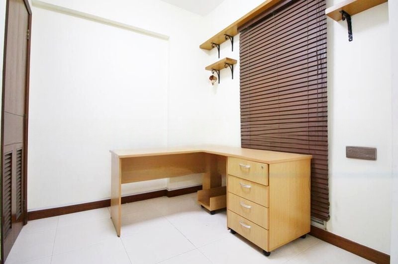 MEADOWLODGE 7