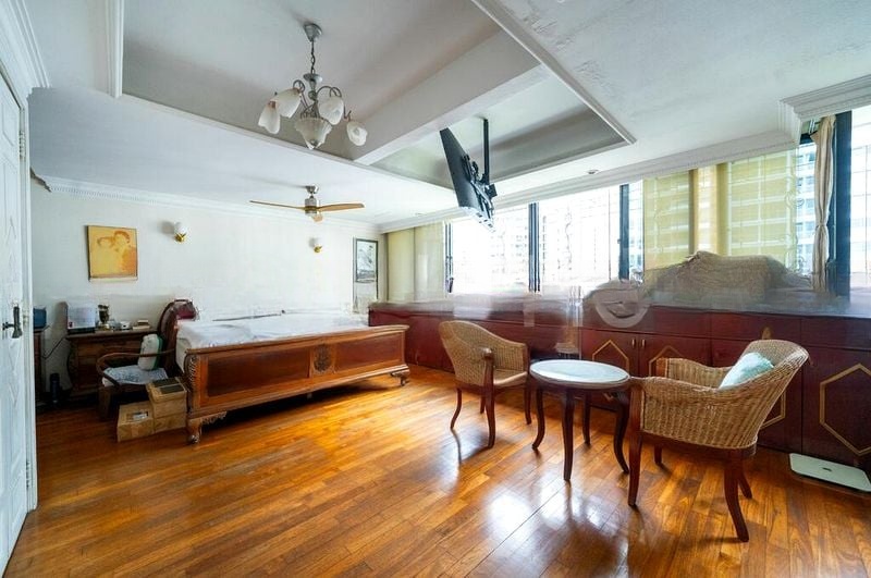 EQUATORIAL APARTMENTS 1