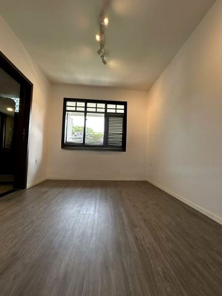 AVENUE SOUTH RESIDENCE 4