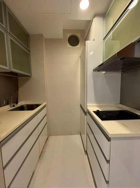 RV SUITES 8