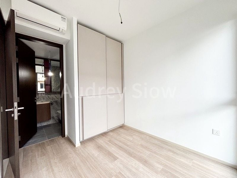 THE WATERGARDENS AT CANBERRA 6