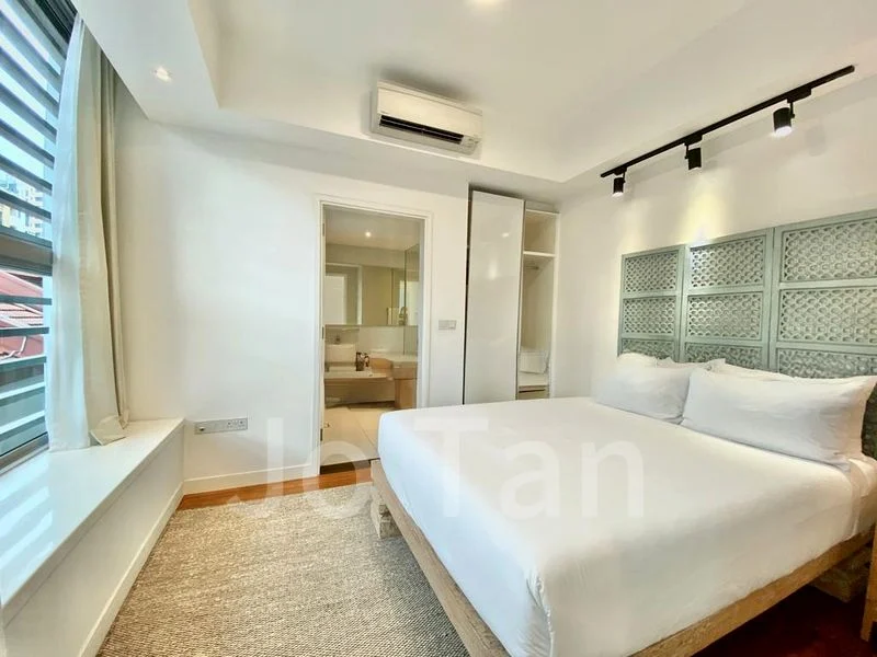 LOTUS AT PAYA LEBAR (EAST WING) 10