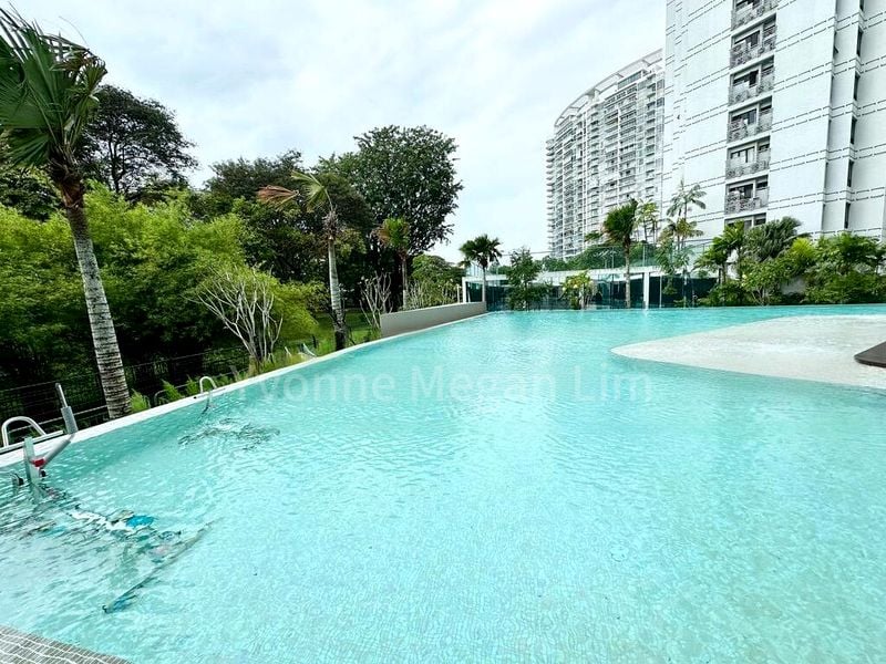 COASTLINE RESIDENCES 14