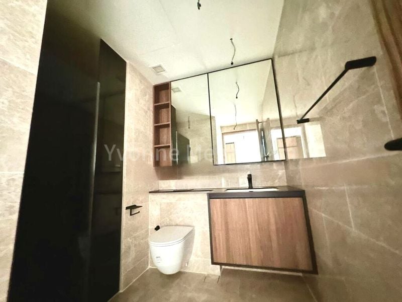 COASTLINE RESIDENCES 15