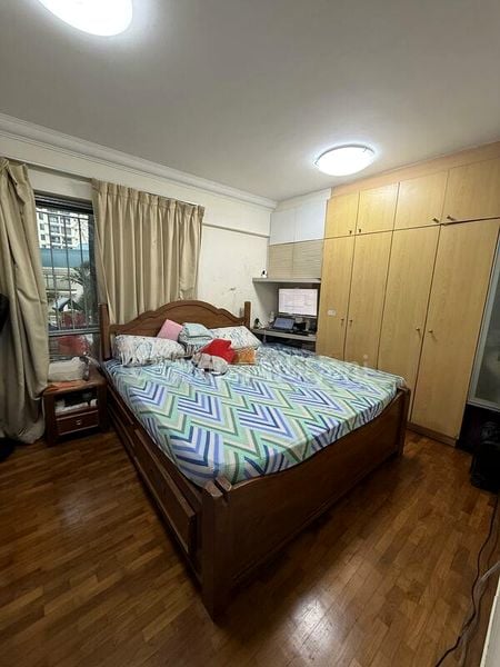 AQUARIUS BY THE PARK 2