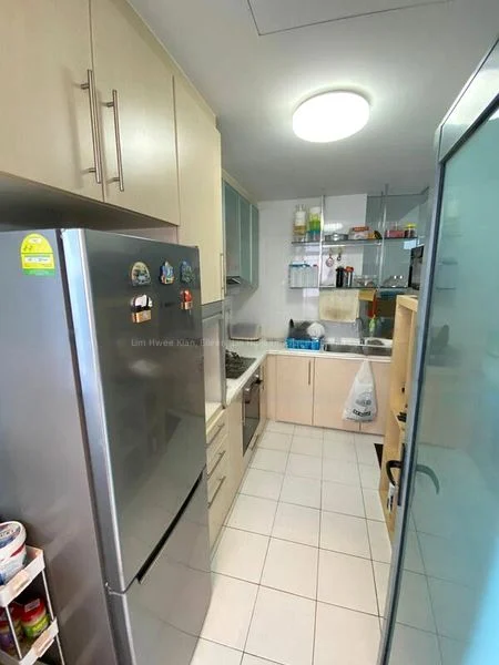 WATERMARK ROBERTSON QUAY 4