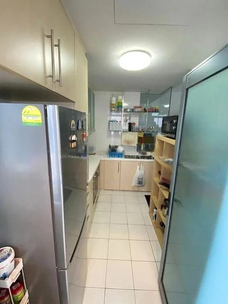 WATERMARK ROBERTSON QUAY 9