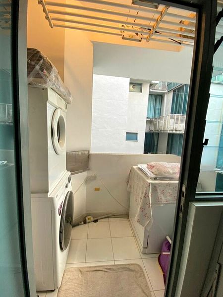 WATERMARK ROBERTSON QUAY 10