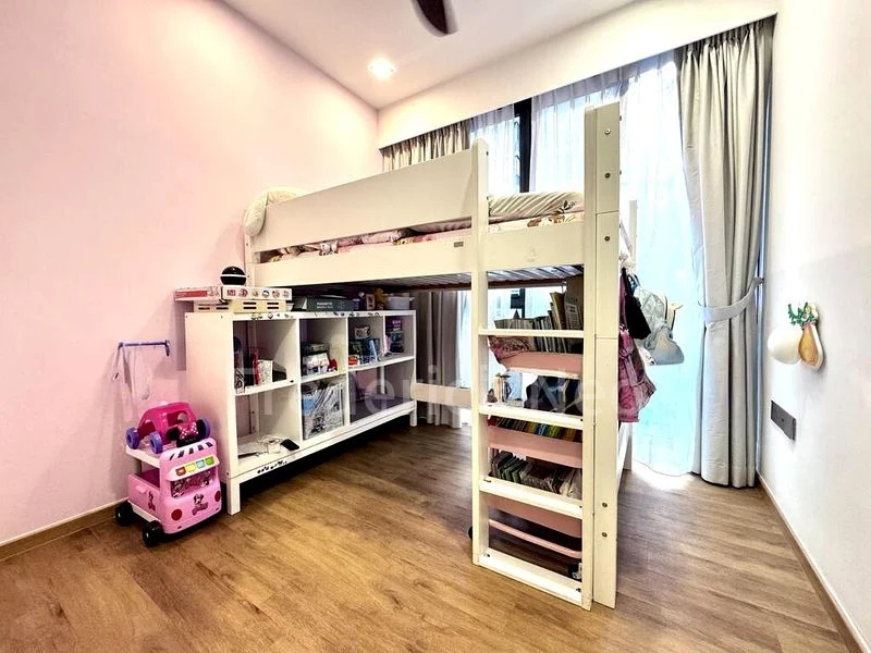 SIGNATURE AT YISHUN 10