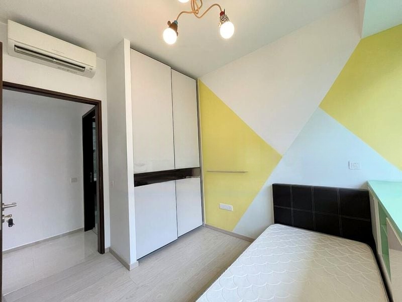 D'NEST 5
