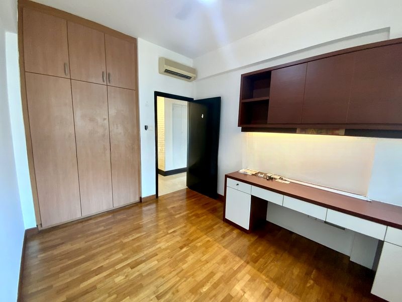 SUNHAVEN 9