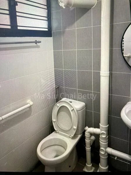 BT BATOK EAST AVE 5 4