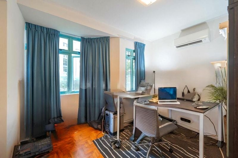 BALLOTA PARK CONDOMINIUM 4