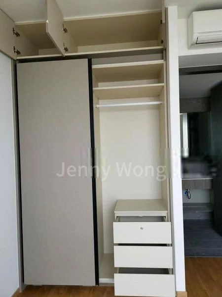 THE CLEMENT CANOPY 13