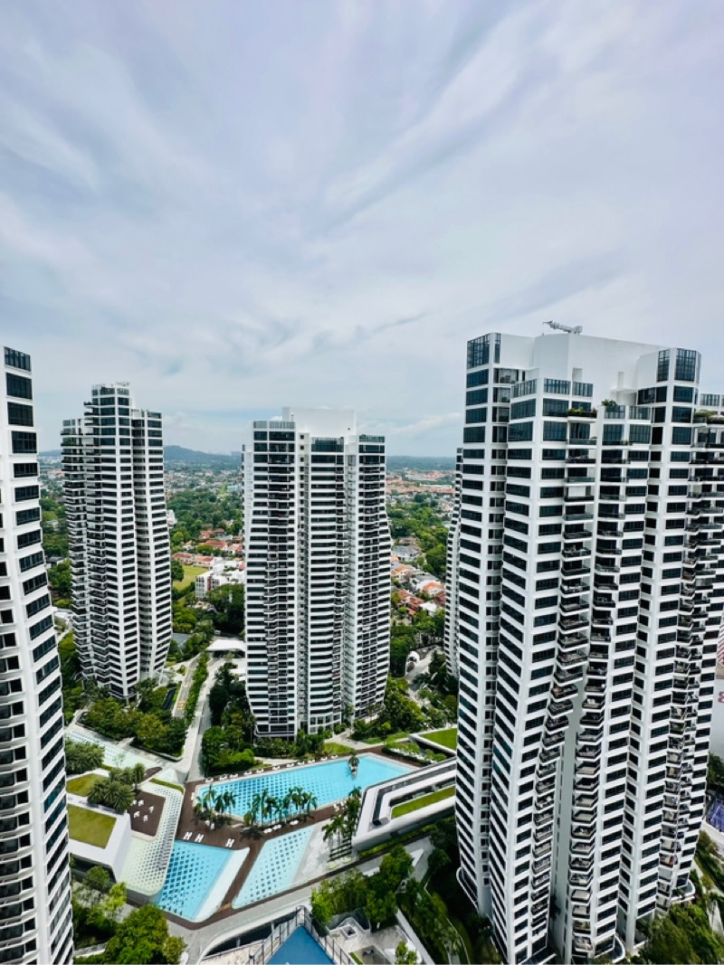 D'LEEDON 13