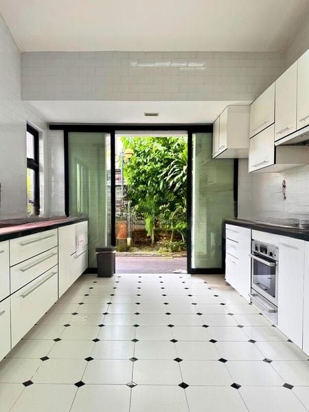 ADELPHI PARK ESTATE 6