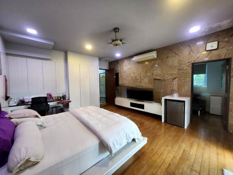 GOLDEN HILL ESTATE 8