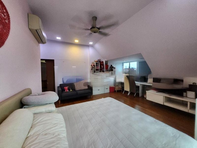 GOLDEN HILL ESTATE 7