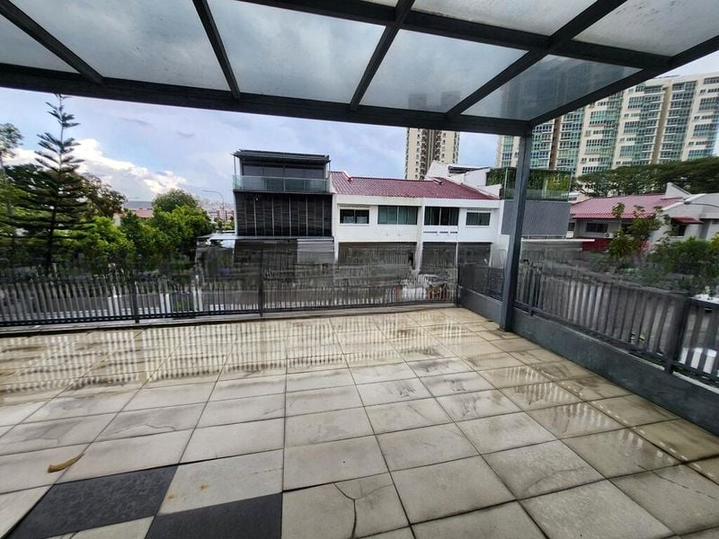 GOLDEN HILL ESTATE 4