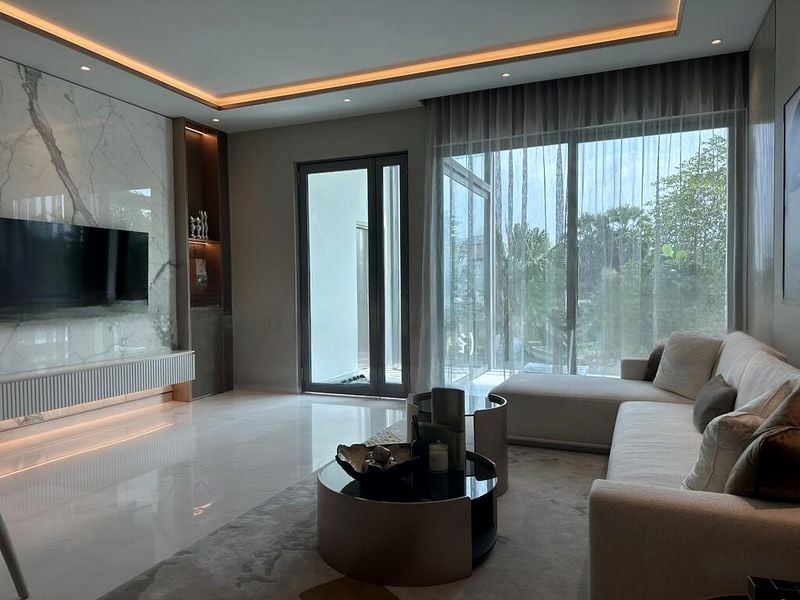 THE RESIDENCES AT W SINGAPORE SENTOSA COVE 5