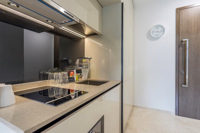 38 JERVOIS 2
