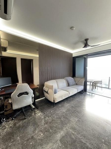 AVENUE SOUTH RESIDENCE 6