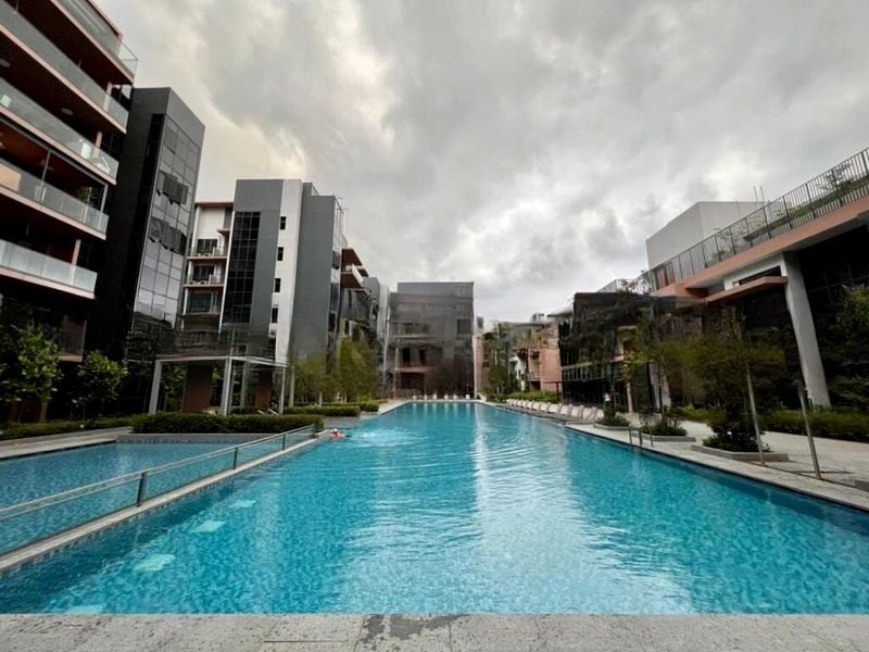 FOURTH AVENUE RESIDENCES 6