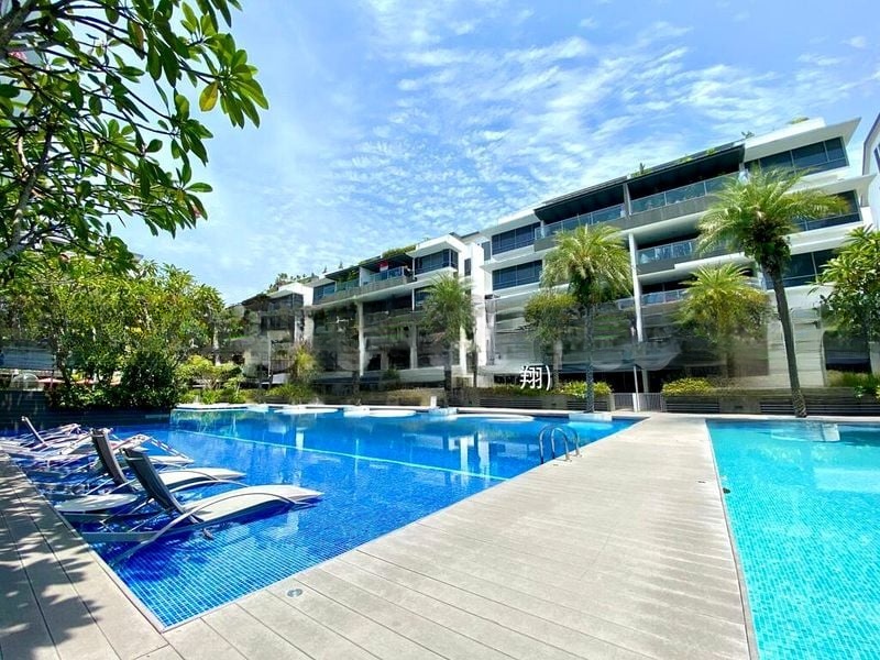 ELLIOT AT THE EAST COAST 14