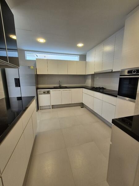 CUSCADEN RESIDENCES 18