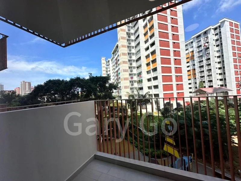 RIVERFRONT RESIDENCES 2