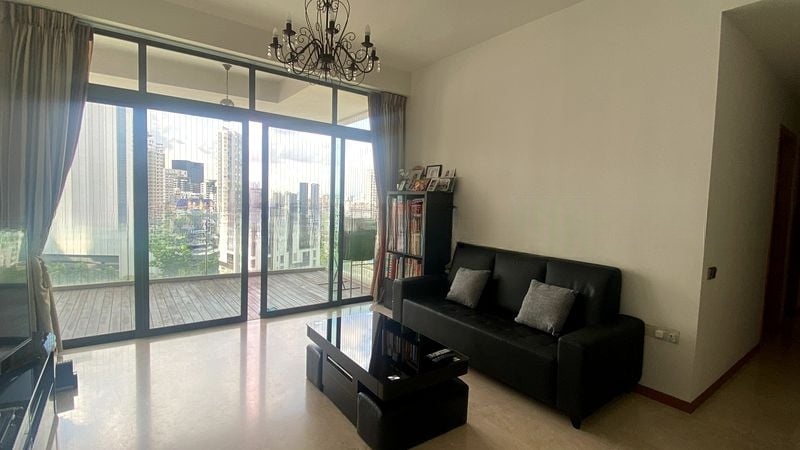 THE LINCOLN RESIDENCES 9