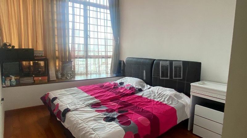 THE LINCOLN RESIDENCES 7