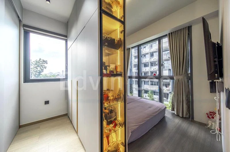 THE FLORENCE RESIDENCES 11