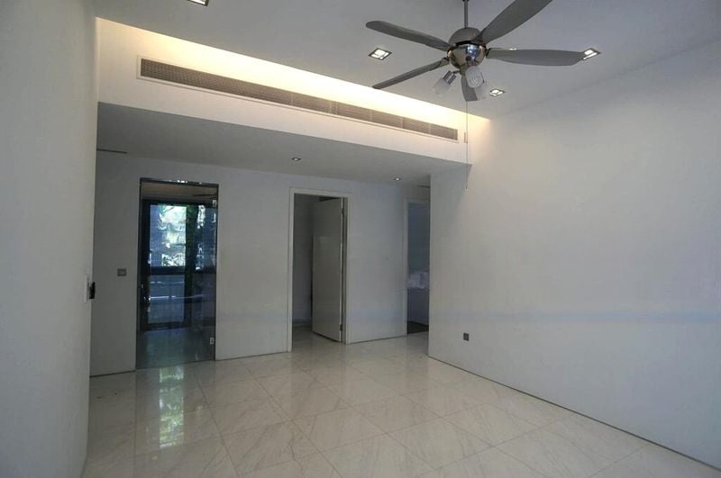 HOLLAND RESIDENCES 2