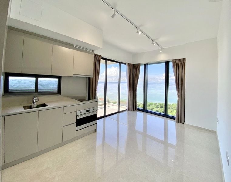 SEASIDE RESIDENCES 2